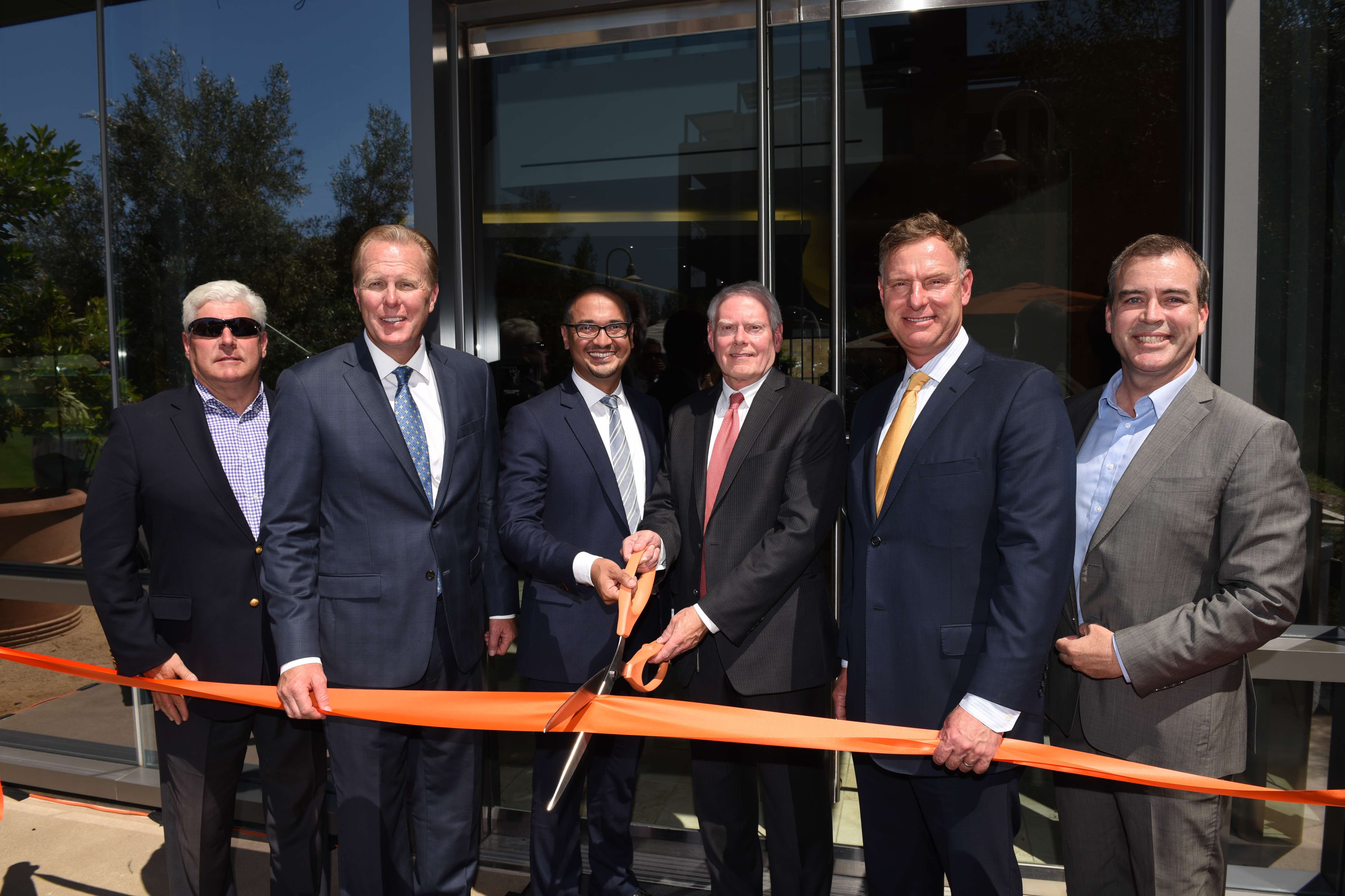 视频：Illumina揭幕Jay T. Flatley创新中心